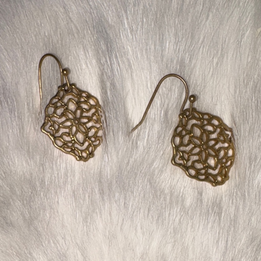 ❤️‍🔥3/10$ Gold Filigree Earrings